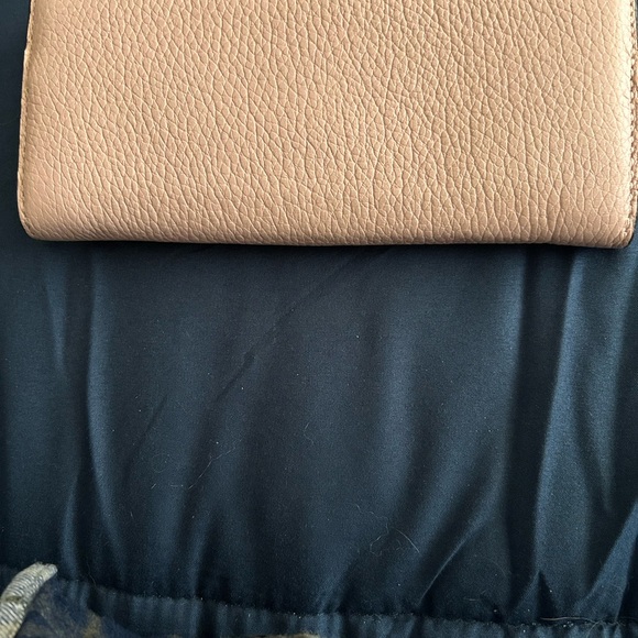 Michael Kors pink Leather Wallet and purse - Picture 2 of 9